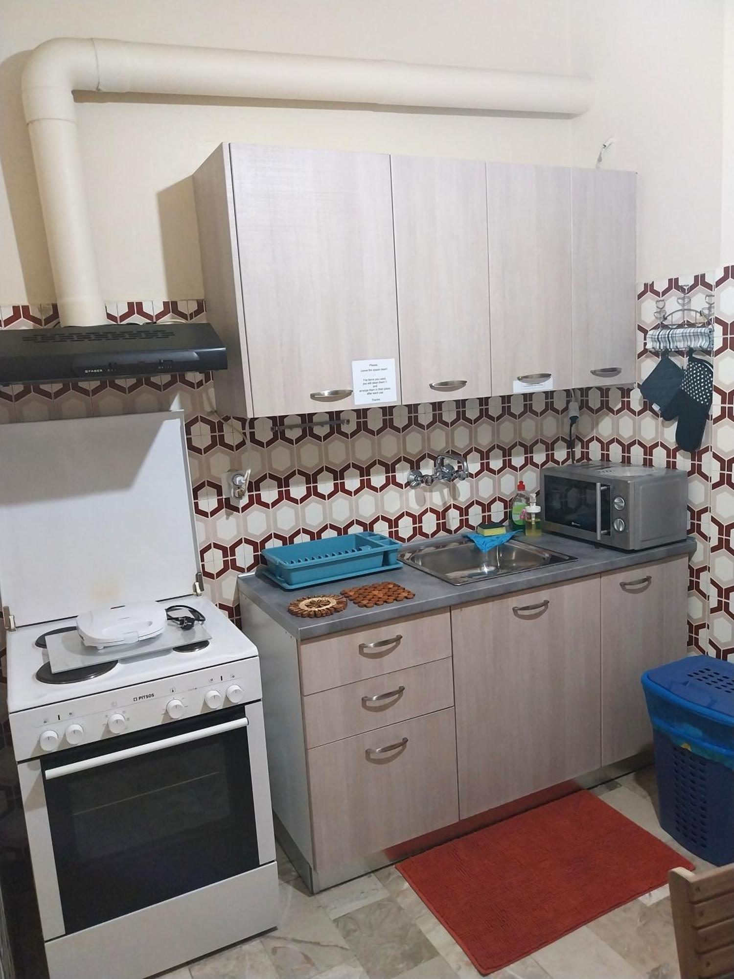 Cozy & Bright Home 50M From Subway -Agios Antonios Atenas Exterior foto
